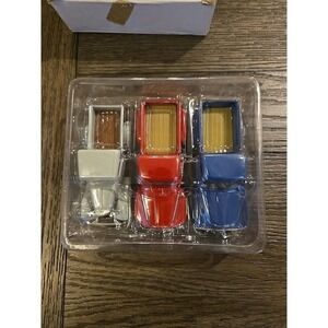 Road Legends / Road Signature Collector's Edition set of three 1:43 scale...